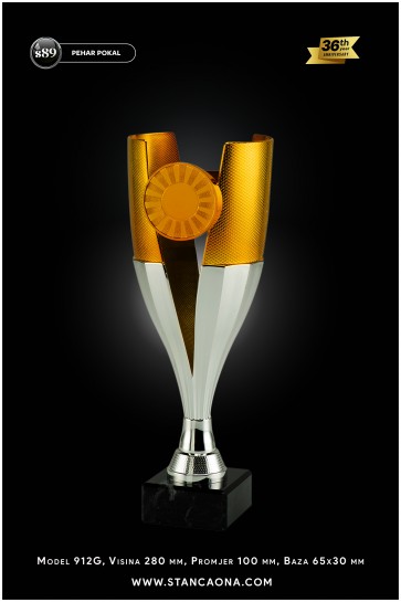 Set od tri pehara model 912 (visina 280 mm, sve tri boje su iste visine)